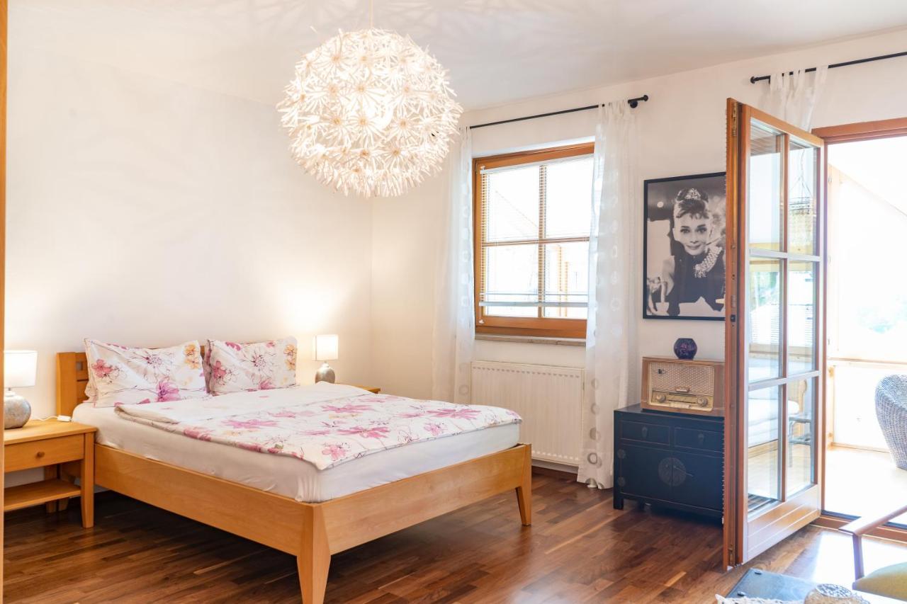Apartment Salzburg City&Lake Elixhausen Kültér fotó